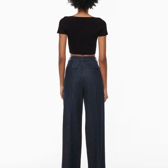 Aritzia Sculpt Knit Squareneck Top – Black (XS) - Picture 10 of 11